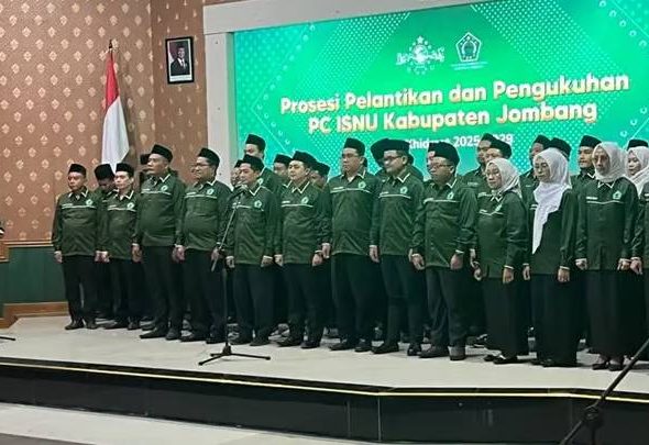 pelantinkan ISNU Jombang - Widy Taurus